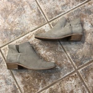 Dolce Vita Ankle Boots